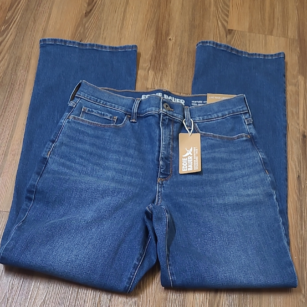 Eddie‎ Bauer Women's Boot Cut Jeans - Blue new  color blue.